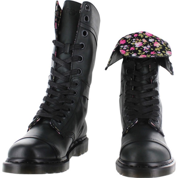 Dr. Martens Shoes - Dr. Martens Women's Triumph 1914 W 12-Eye Black Darkened Mirage Floral US 6